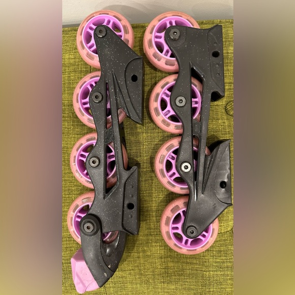 Roller Derby Falcon 2-in-1 Combo Quad & Inline Skates - Purple/Black - Picture 9 of 11